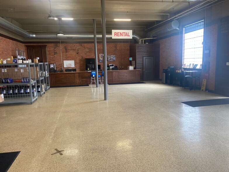 5105-5151 Loraine St, Detroit, MI à louer - Photo de l’immeuble – Image 2 sur 19