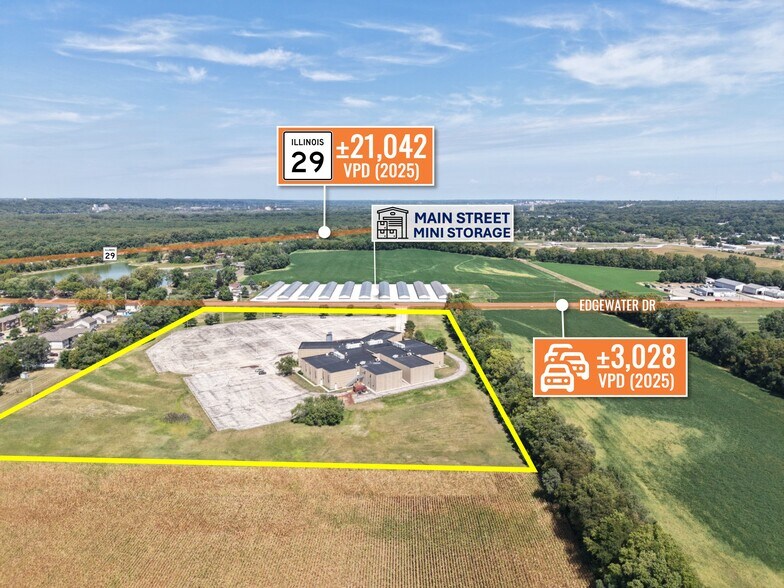 1124 Edgewater Dr N, North Pekin, IL à vendre - Photo de l’immeuble – Image 3 sur 15