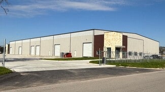 Plus de détails pour 211 E Sycamore St, Fresno, TX - Industriel/Logistique à vendre