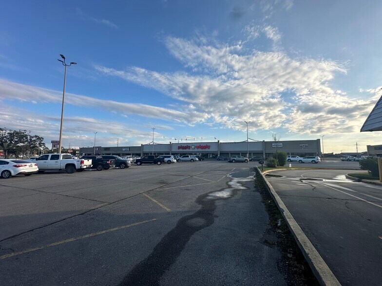 5505 Cameron St, Scott, LA à louer - Photo de l’immeuble – Image 3 sur 5