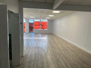 155-173 Smithtown Blvd, Nesconset, NY à louer Photo intérieure– Image 2 sur 8