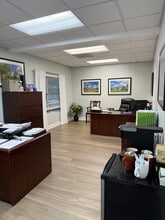 6000A Sawgrass Village Cir, Ponte Vedra Beach, FL à louer Photo intérieure– Image 1 sur 1