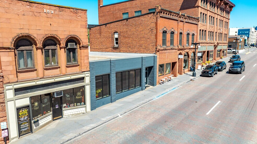 608 Shelden Ave, Houghton, MI à vendre - Photo de l’immeuble – Image 2 sur 56