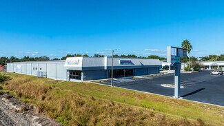 Plus de détails pour 2210 Commerce Point Dr, Lakeland, FL - Industriel/Logistique à louer