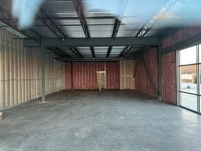 933 N FM 1821 Rd, Mineral Wells, TX à louer Photo intérieure– Image 1 sur 1