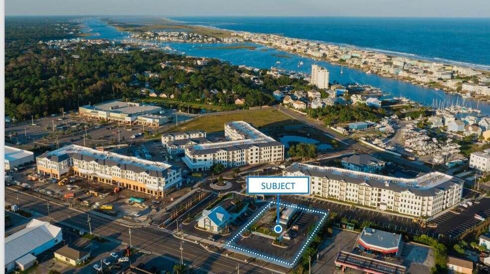 1000 Lake Park Blvd N, Carolina Beach, NC à louer - Photo principale – Image 1 sur 1