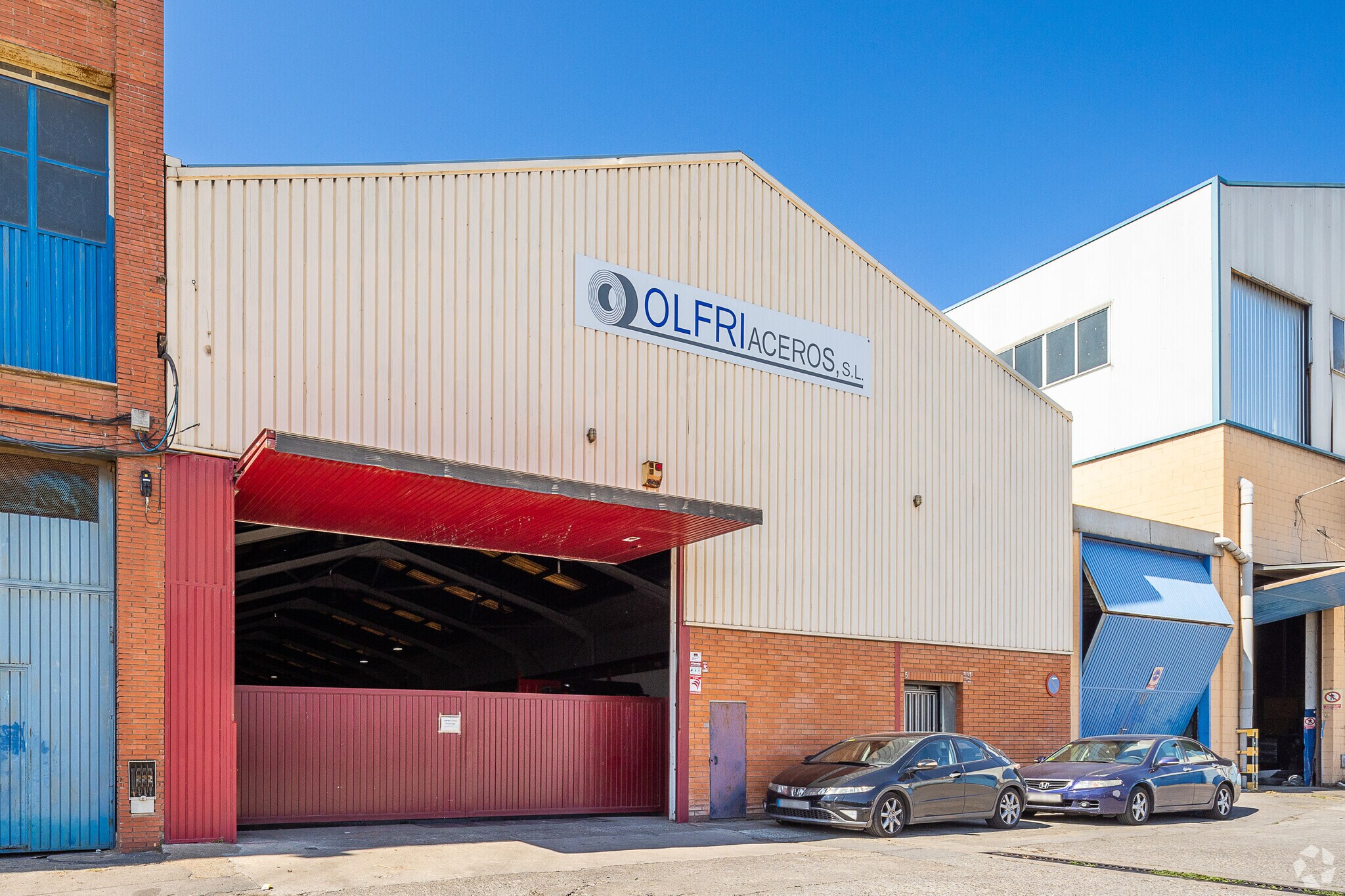 Industriel/Logistique dans Ripollet, Barcelona à vendre Photo de l’immeuble– Image 1 sur 7