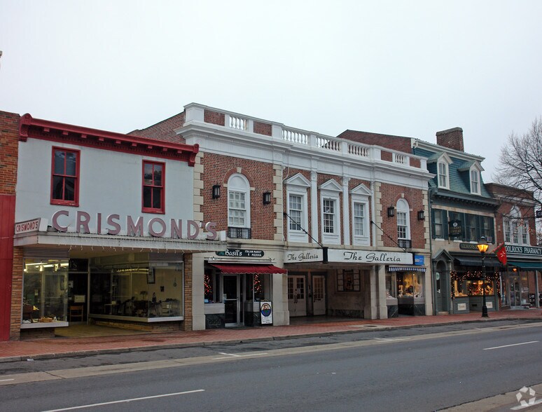 905-909 Caroline St, Fredericksburg, VA à louer - Photo de l’immeuble – Image 3 sur 6