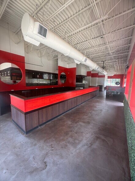 1435 E Lafayette St, Tallahassee, FL à louer - Photo de l’immeuble – Image 3 sur 10