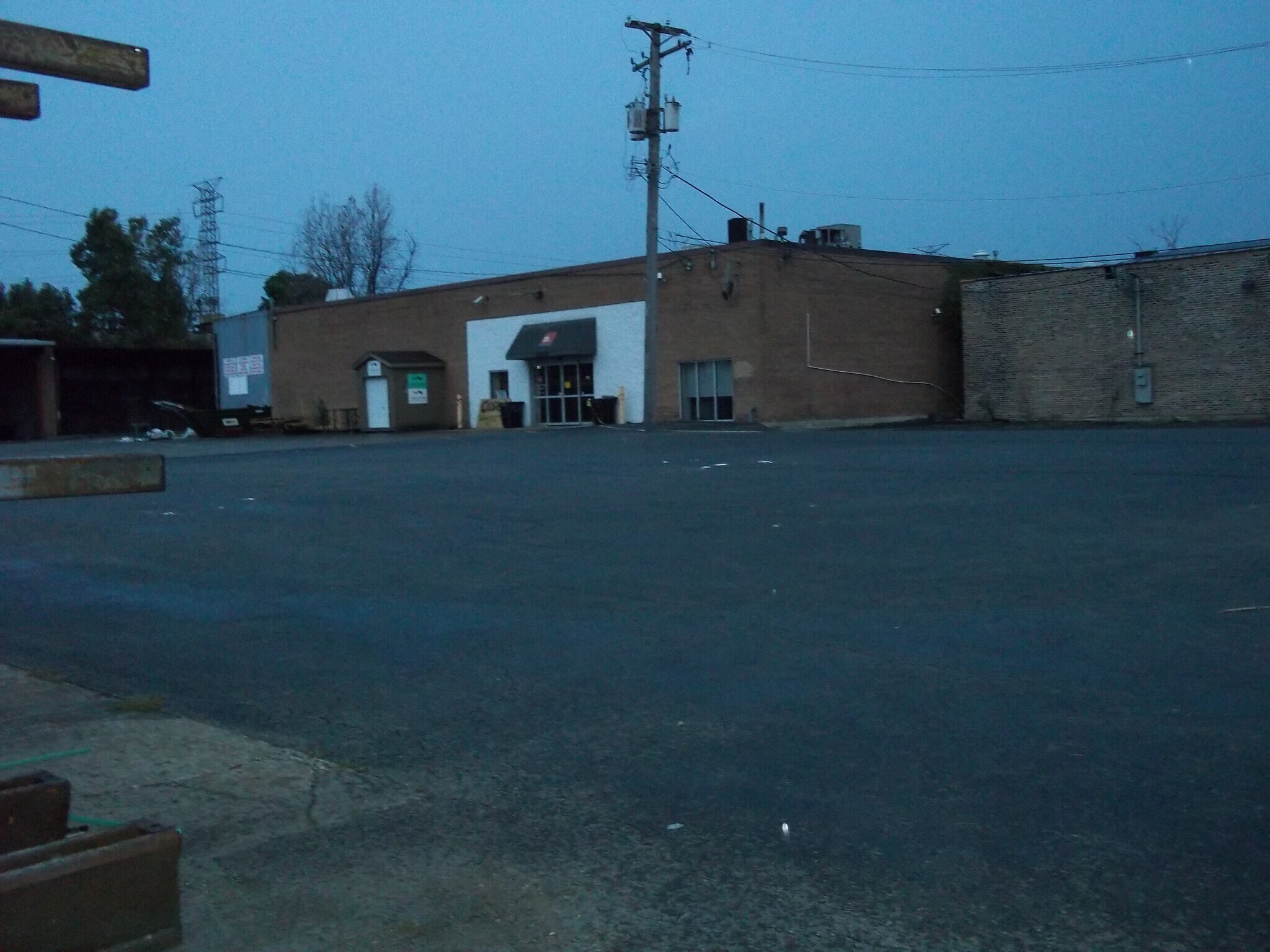 430 N Damen Ave, Chicago, IL à louer Photo principale– Image 1 sur 11