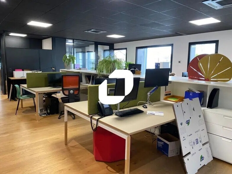 Bureau dans Bègles à vendre - Photo intérieure – Image 3 sur 8