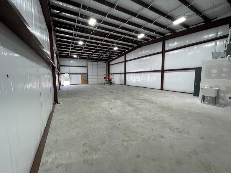 430 Montclair Ave, Pompton Lakes, NJ à louer - Photo de l’immeuble – Image 3 sur 8