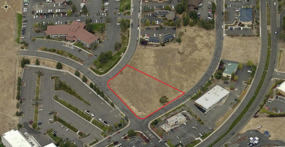 0 Dahlia & Almond, Klamath Falls, OR à vendre - Photo de l’immeuble – Image 1 sur 9