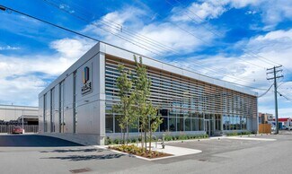 Plus de détails pour 888 Attree Ave, Langford, BC - Bureau à louer