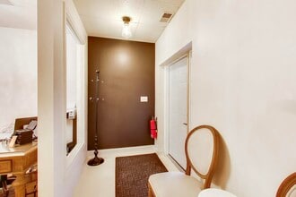 290 N Rand Rd, Lake Zurich, IL à louer Photo intérieure– Image 1 sur 16