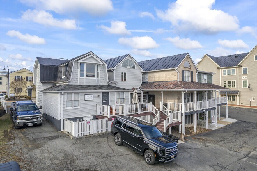 208-210 Church SE st, Leesburg, VA à vendre - Photo de l’immeuble – Image 2 sur 16