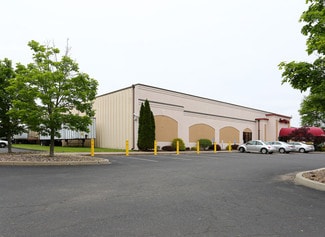 Plus de détails pour 79 Costello Rd, Newington, CT - Local commercial à vendre