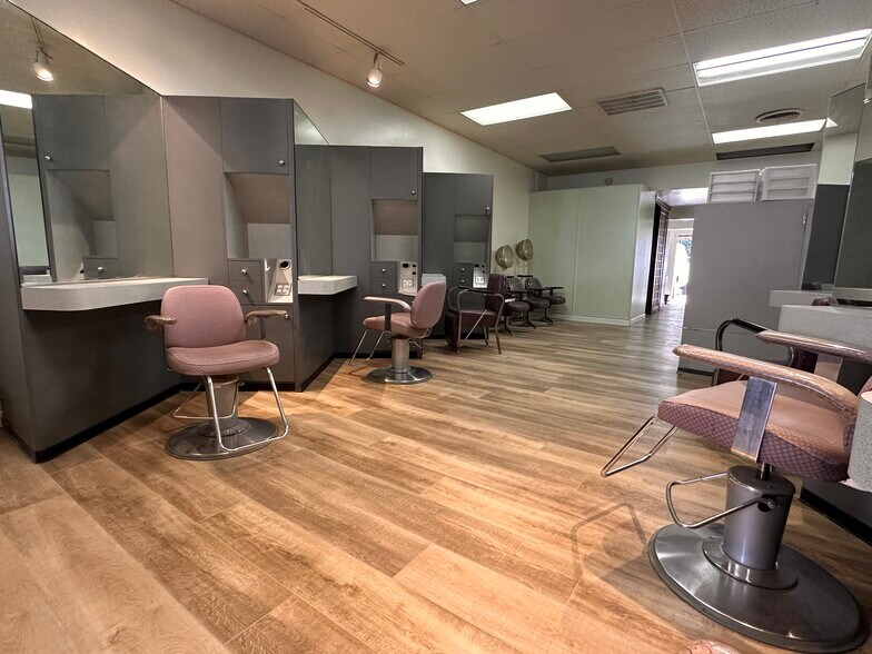 2414-2418 S Garfield Ave, Monterey Park, CA à louer - Photo de l’immeuble – Image 2 sur 6