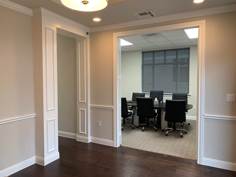1402 S Custer Rd, McKinney, TX à louer - Photo intérieure – Image 3 sur 17