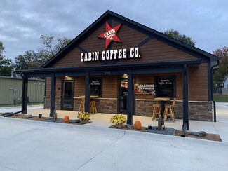 Plus de détails pour 910 E 2nd Ave, Indianola, IA - Local commercial à vendre