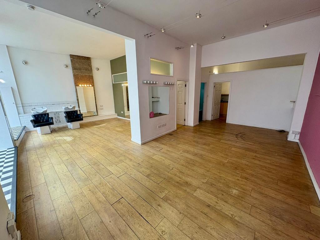 121 High St, Galashiels à vendre Photo intérieure– Image 1 sur 14