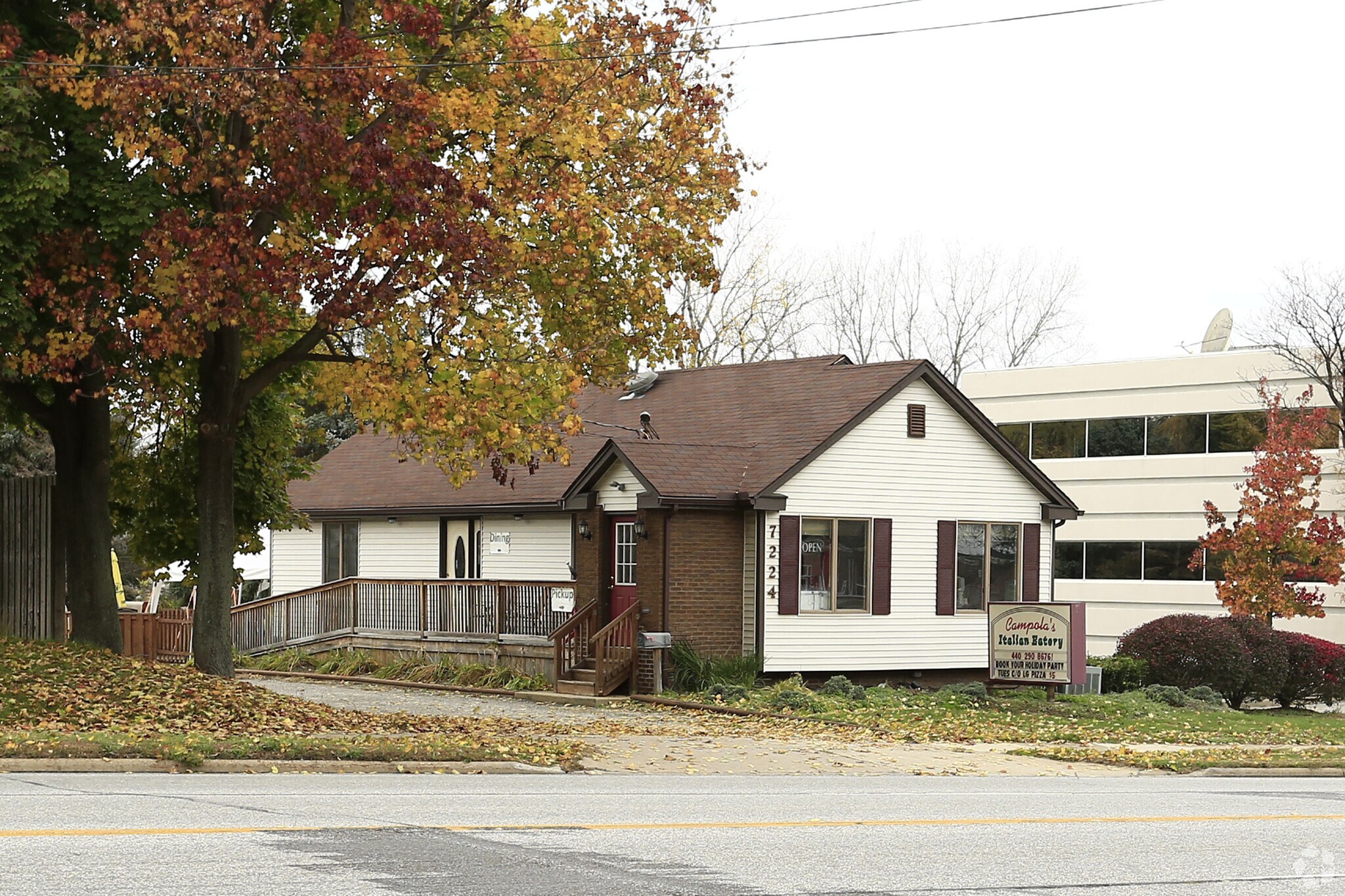 7224 Center St, Mentor, OH à vendre Photo principale– Image 1 sur 19