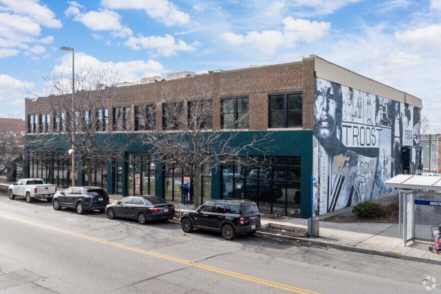 3104-3116 Troost Ave, Kansas City, MO à louer - Photo de l’immeuble – Image 2 sur 9