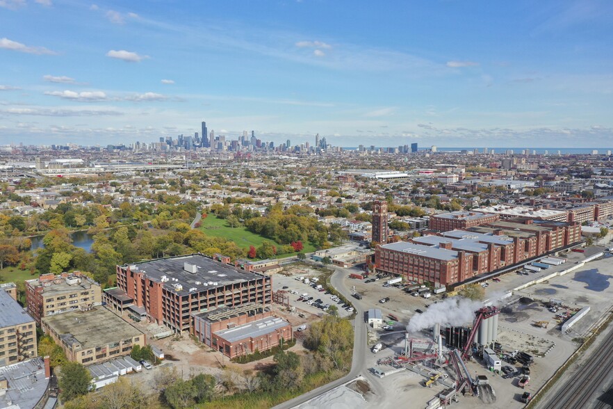 1965 W Pershing Rd, Chicago, IL à louer - Photo de l’immeuble – Image 3 sur 14