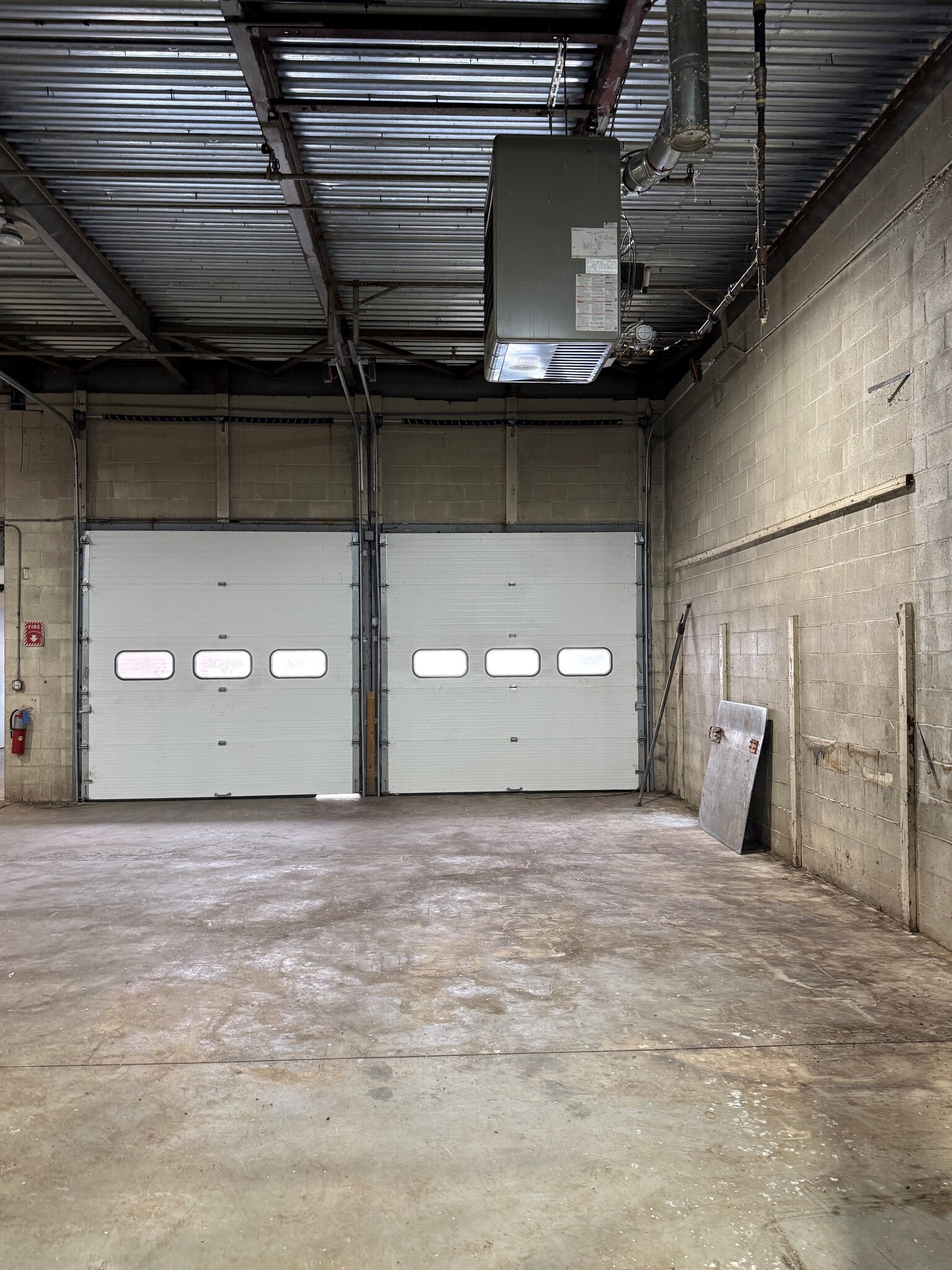 18 Midland St, Hartford, CT à louer Photo intérieure– Image 1 sur 8