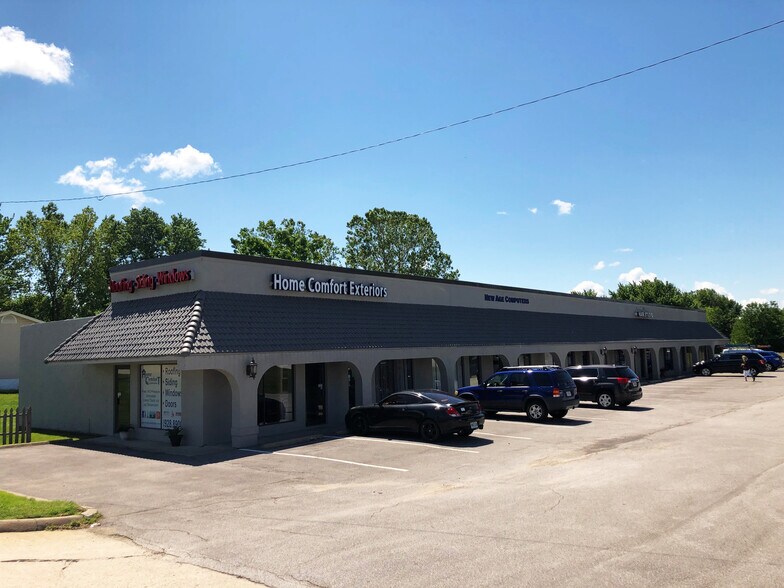 7821-7833 Mexico Rd, Saint Peters, MO à louer - Photo de l’immeuble – Image 2 sur 3
