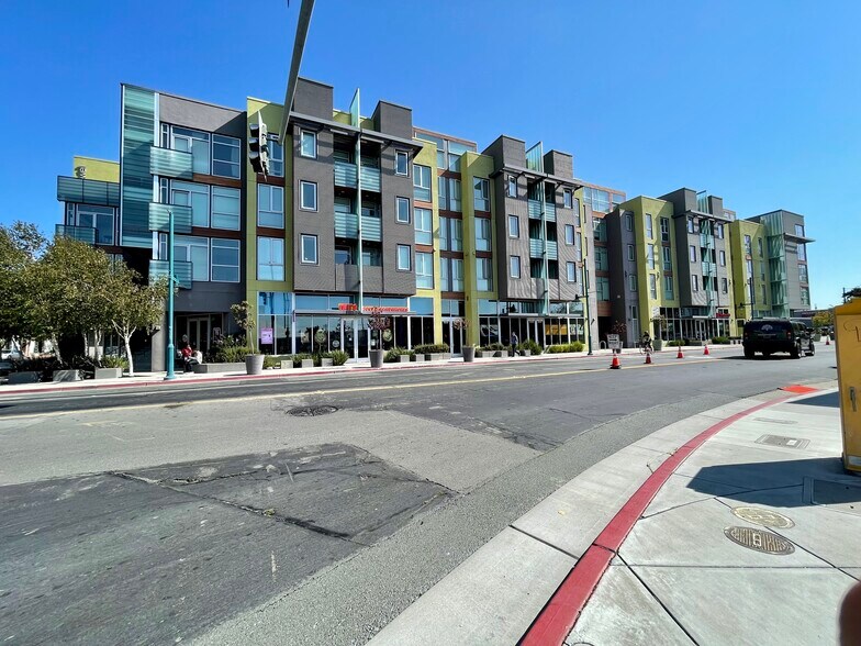 1333 Powell St, Emeryville, CA à louer - Photo de l’immeuble – Image 2 sur 5