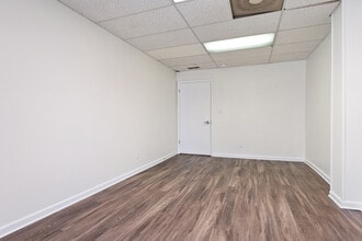 1045 N Canal St, Pittsburgh, PA à louer Photo intérieure– Image 2 sur 2