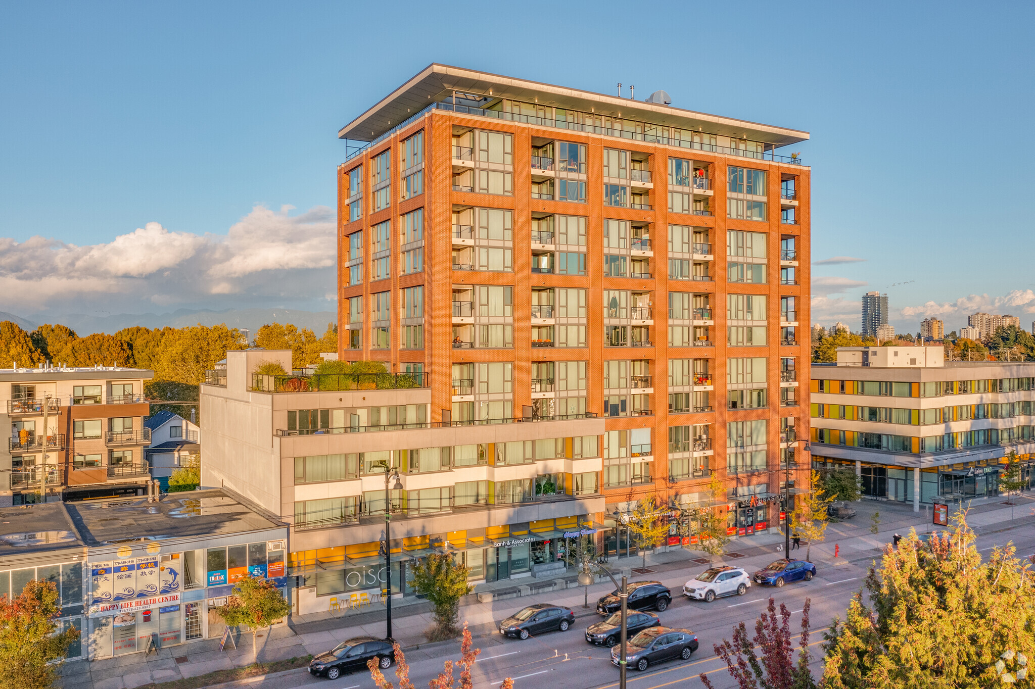 2675-2699 Kingsway, Vancouver, BC à vendre Photo principale– Image 1 sur 8