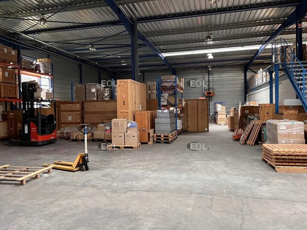 Industriel/Logistique dans Champcueil à vendre Photo de l’immeuble– Image 1 sur 21