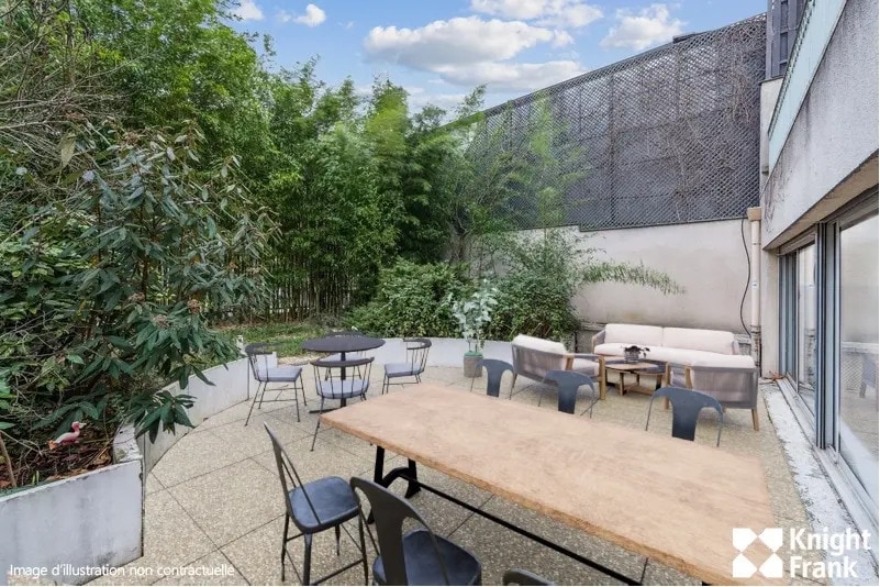 38 Rue La Condamine, Paris à vendre - Photo de l’immeuble – Image 1 sur 5
