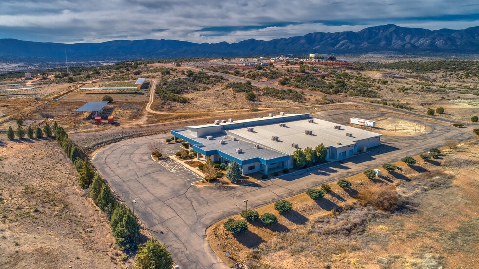6000 E Coury Dr, Cottonwood, AZ à vendre - Aérien – Image 2 sur 21