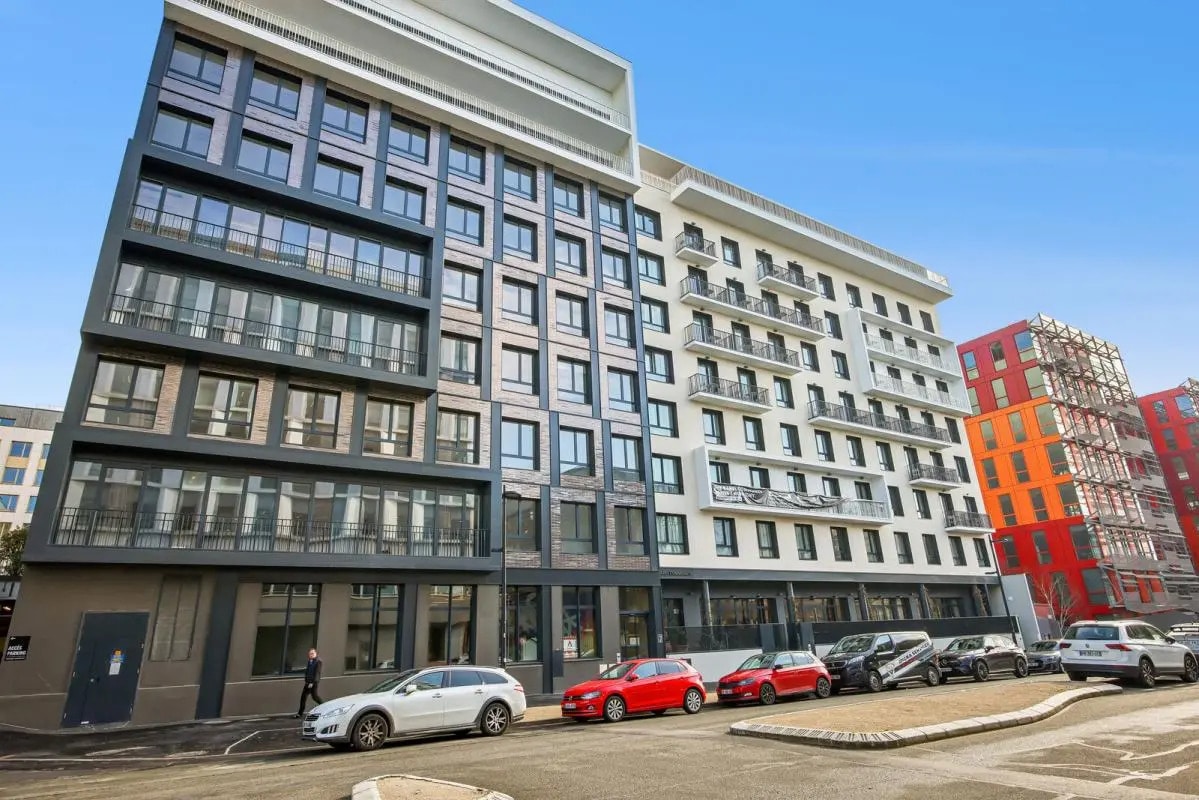 Bureau dans Montigny-le-Bretonneux à vendre Photo de l’immeuble– Image 1 sur 15