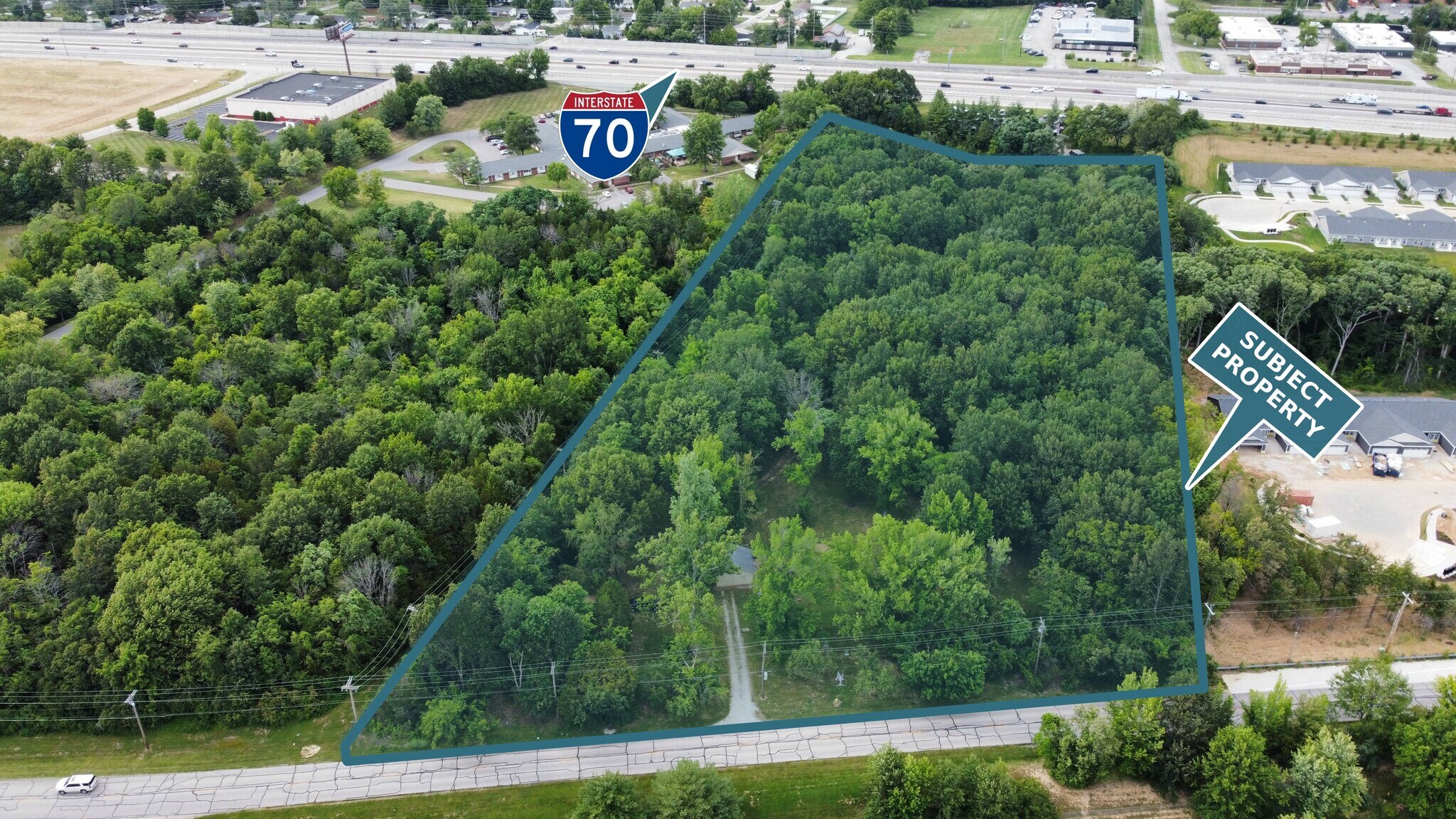 8275 Veterans Memorial Pky, O'Fallon, MO à vendre Aérien– Image 1 sur 7
