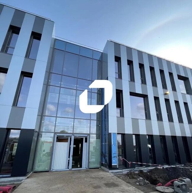 Plus de détails pour Bureau à louer