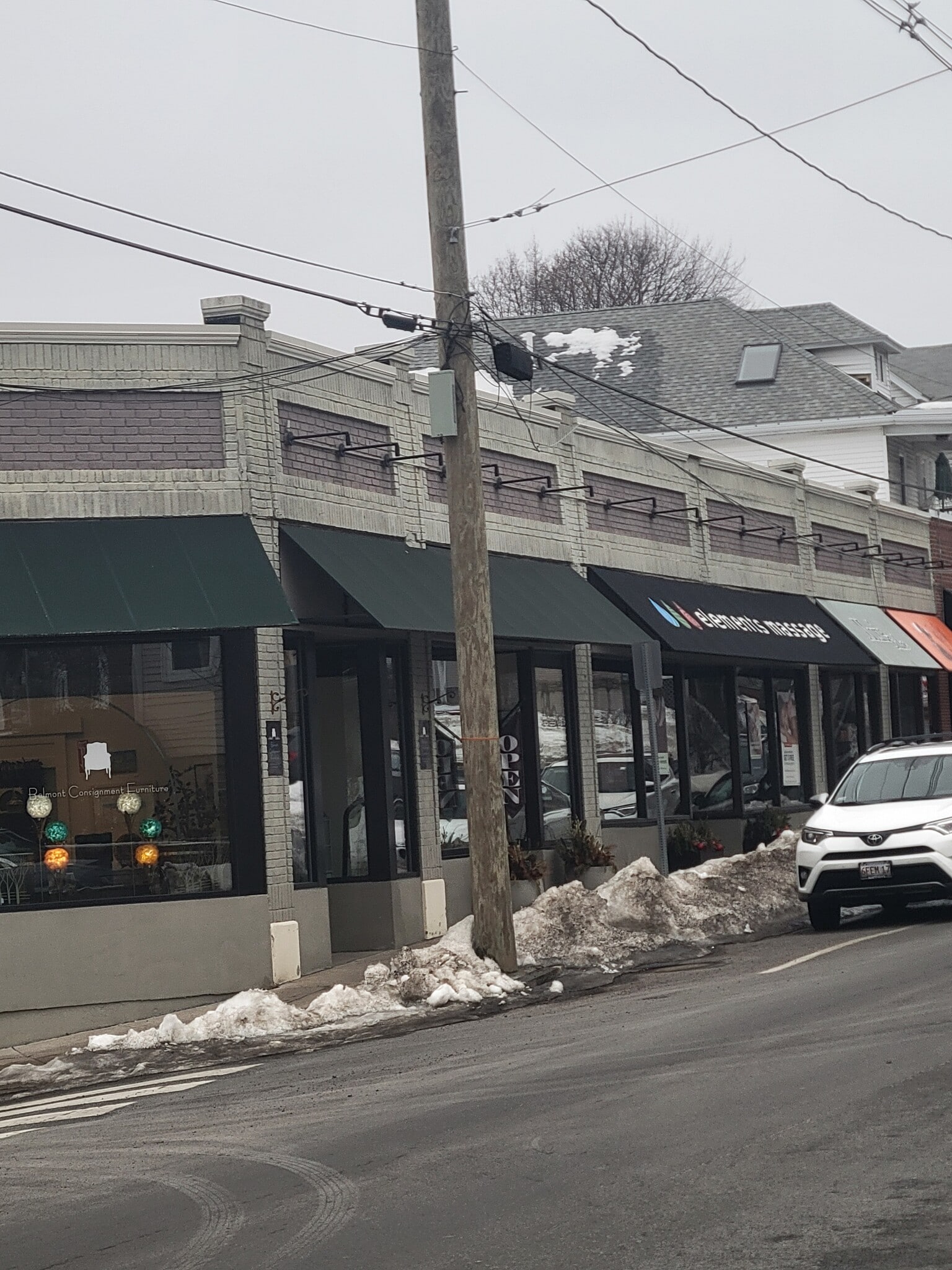 689-697 Belmont St, Belmont, MA à louer Photo de l’immeuble– Image 1 sur 5