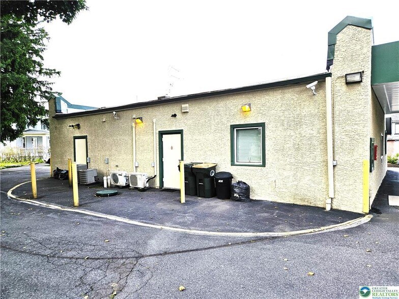 6626 Main St, Bangor, PA à vendre - Photo de l’immeuble – Image 3 sur 15