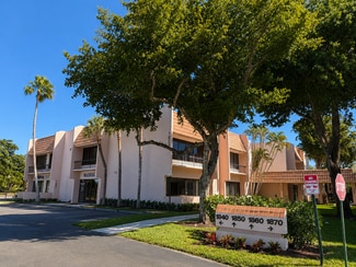Plus de détails pour 1860 Forest Hill Blvd, West Palm Beach, FL - Bureau à louer