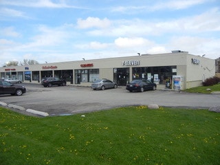 355-399 S Prospect Ave, Bartlett, IL à louer Photo de l’immeuble– Image 1 sur 1