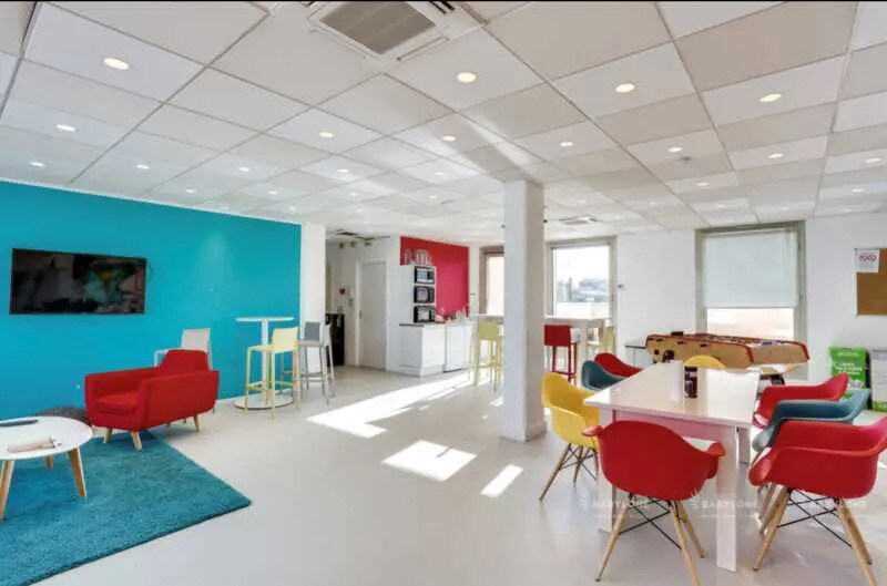 Bureau dans Paris à vendre - Photo de l’immeuble – Image 2 sur 5