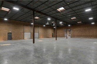 902 Norwalk St, Greensboro, NC à louer Photo intérieure– Image 1 sur 1