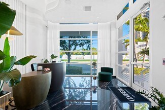 Plus de détails pour 315 NE 3rd Ave, Fort Lauderdale, FL - Logement à vendre