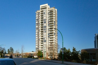 Plus de détails pour 7328 Arcola St, Burnaby, BC - Logement à vendre