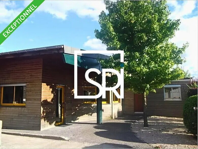 Industriel/Logistique dans Châteaugay à vendre - Photo de l’immeuble – Image 3 sur 12