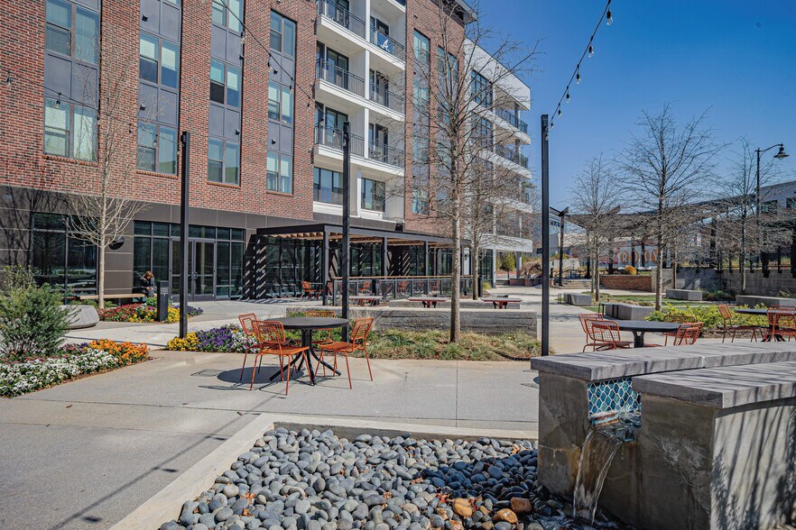 2801 Windy Ridge Pky SE, Atlanta, GA à louer - Photo de l’immeuble – Image 3 sur 9