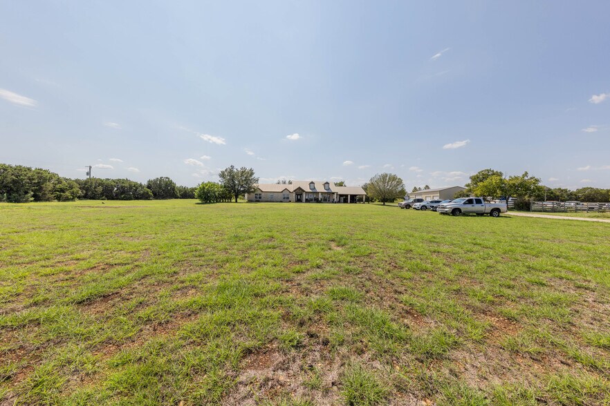 101 Oakwood Trl, Leander, TX à louer - Photo de l’immeuble – Image 3 sur 7